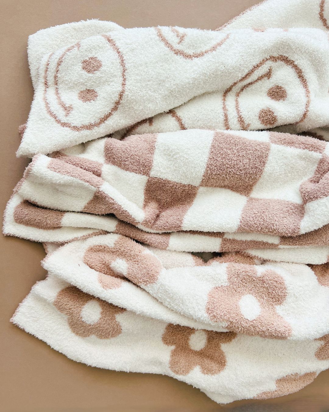 Lucky Panda Kids | Fuzzy Blankets