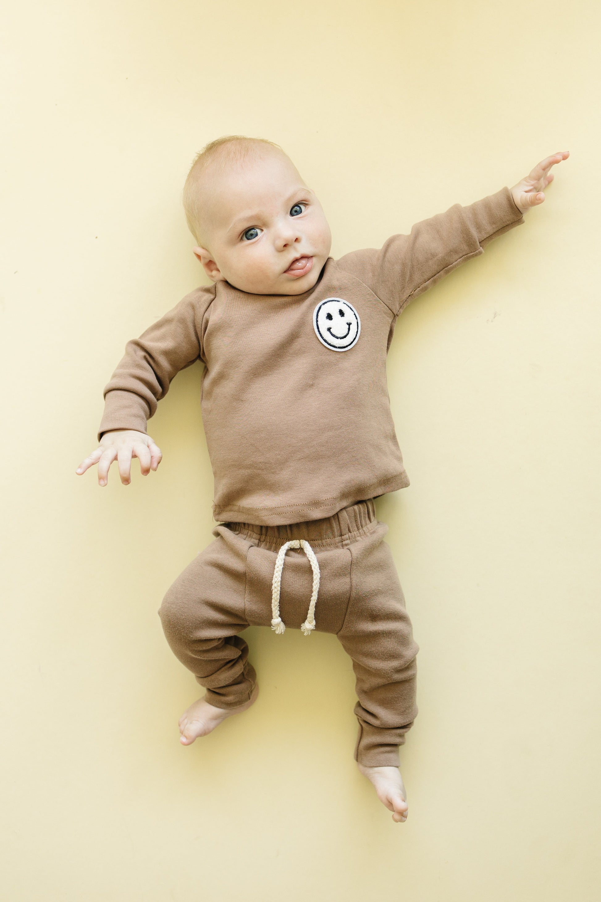 baby cotton lounge set brown kids two piece lounge set cotton babies brown smiley face set pants and long sleeve 