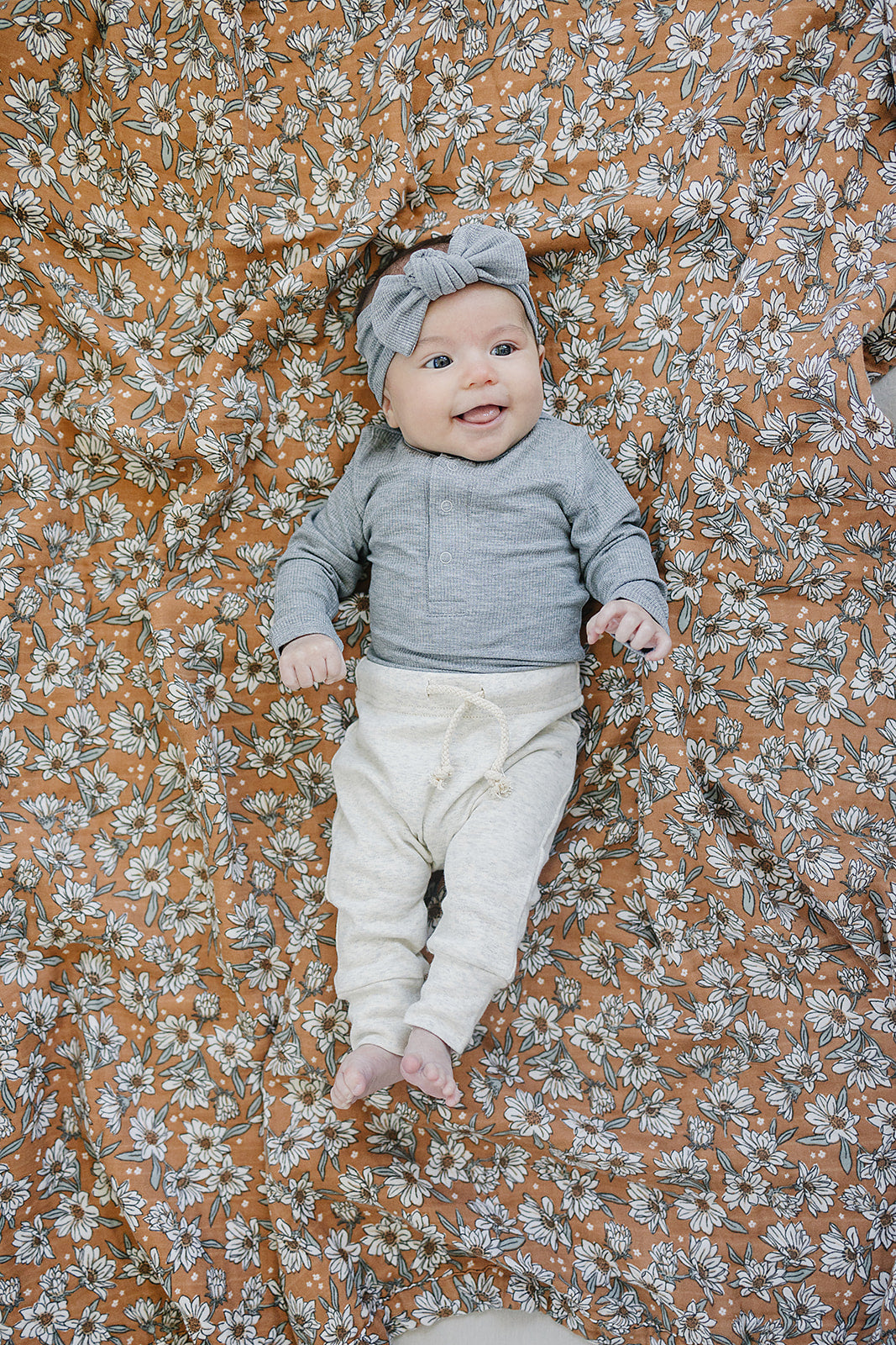 heather gray baby long sleeve organic cotton onesie kids snap bodysuit gray organic cotton long sleeve onesie baby 