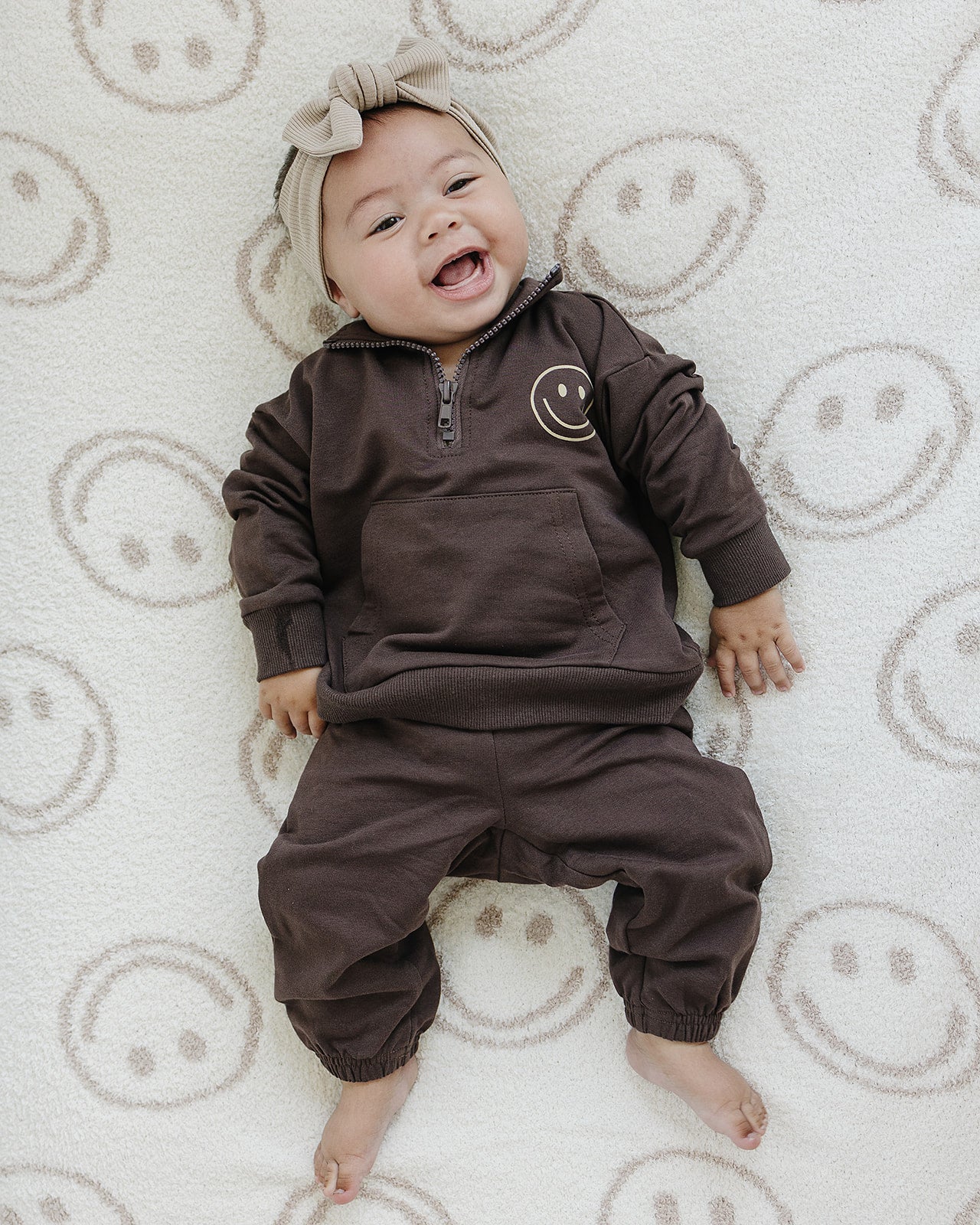 gender neutral baby cotton french terry set brown kids cotton jogger set smiley french terry sweat pants sweatshirt set baby 