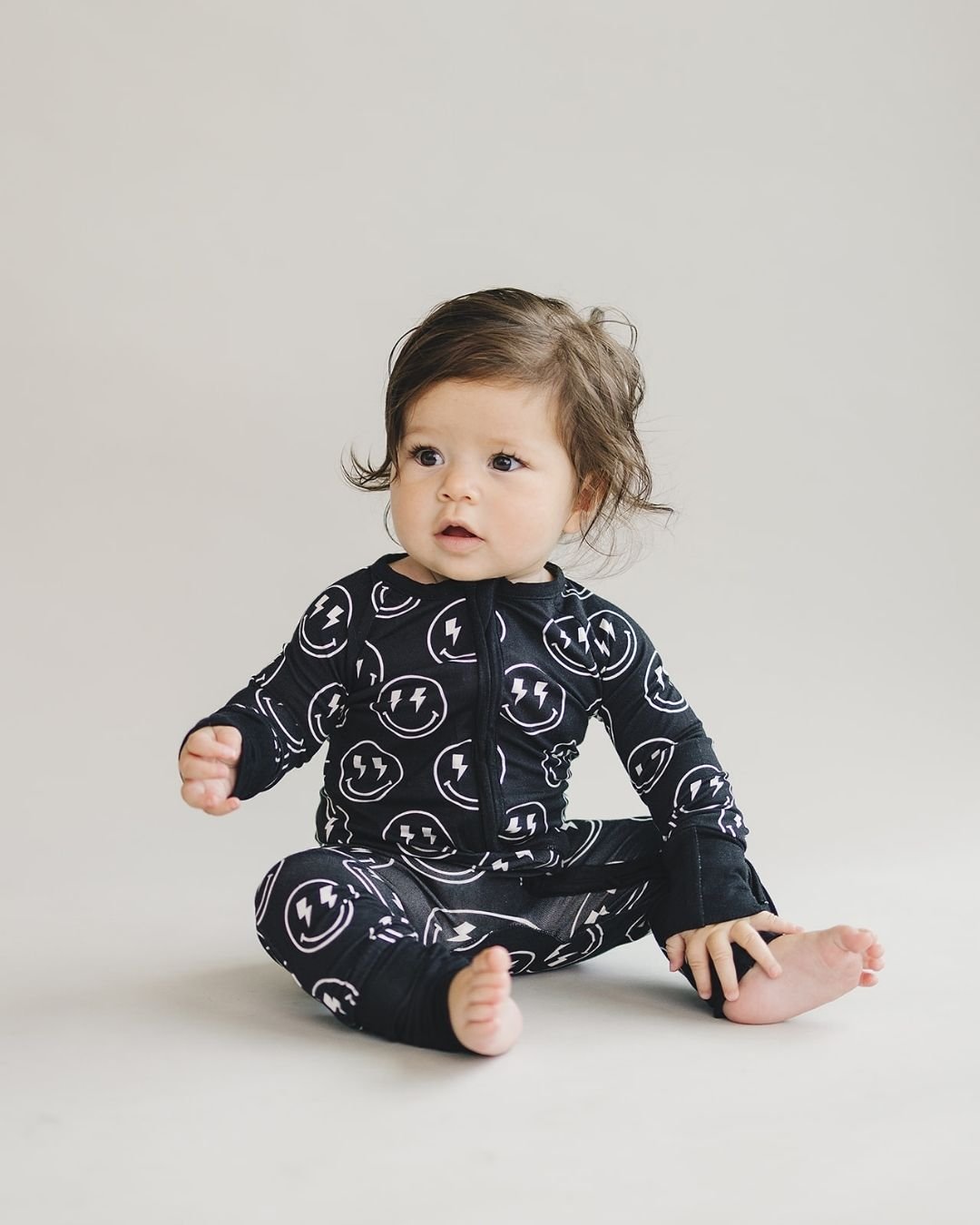 viscose baby black bamboo zip up romper smiley face kids bamboo electric smiley zip up suit baby