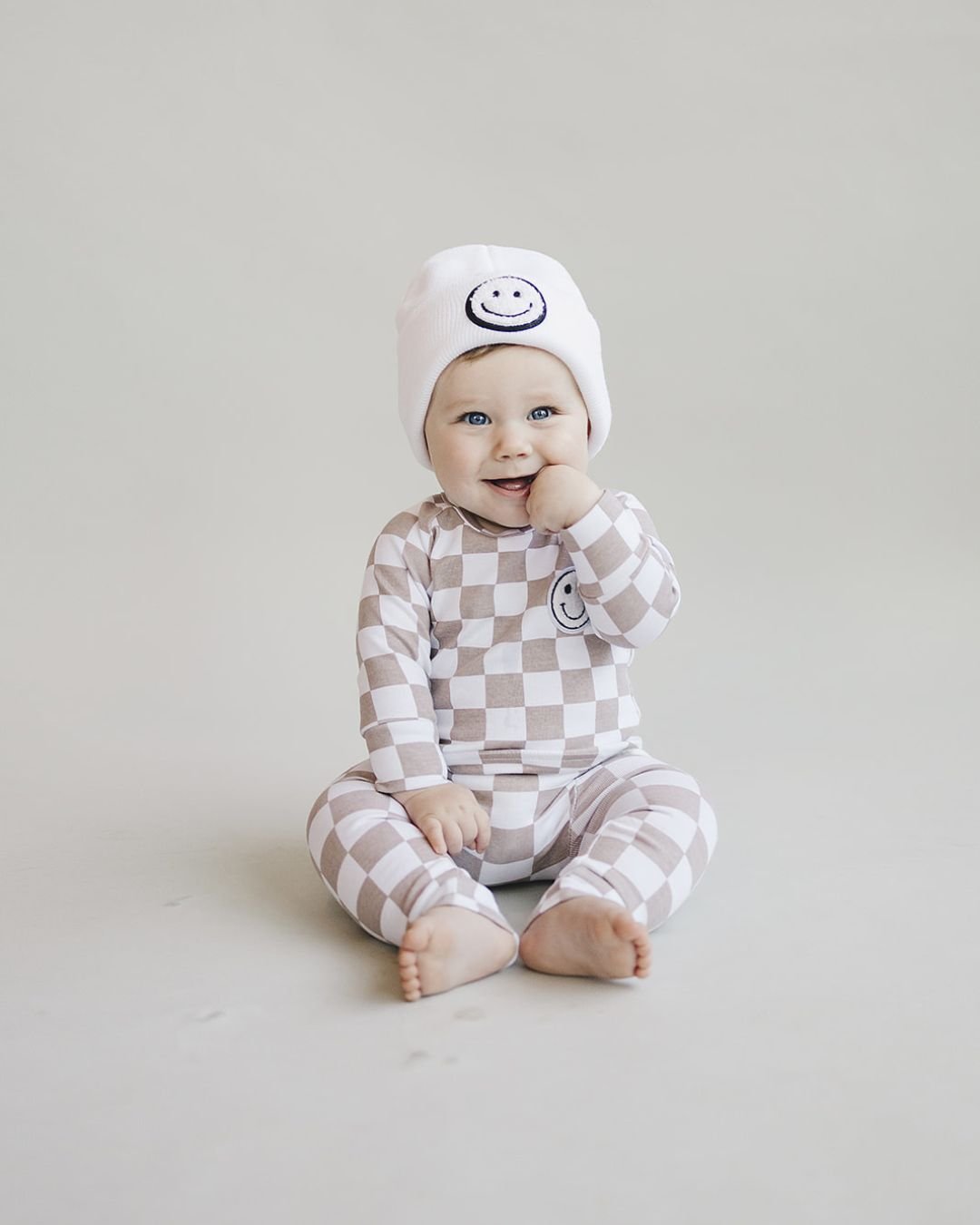 white smiley baby beanie hat kids smiley face white