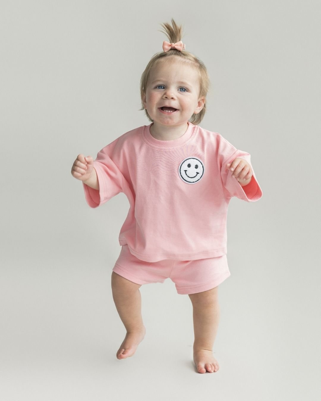 girls pink cotton shorts set baby girl shorts and t-shirt set pink cotton smiley jogger set girls 